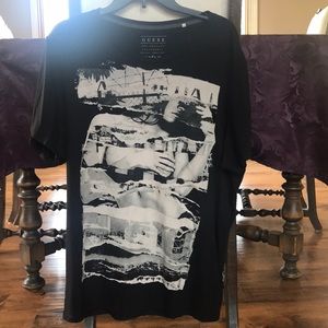 Men’s Guess Graphic Tee, Size Large